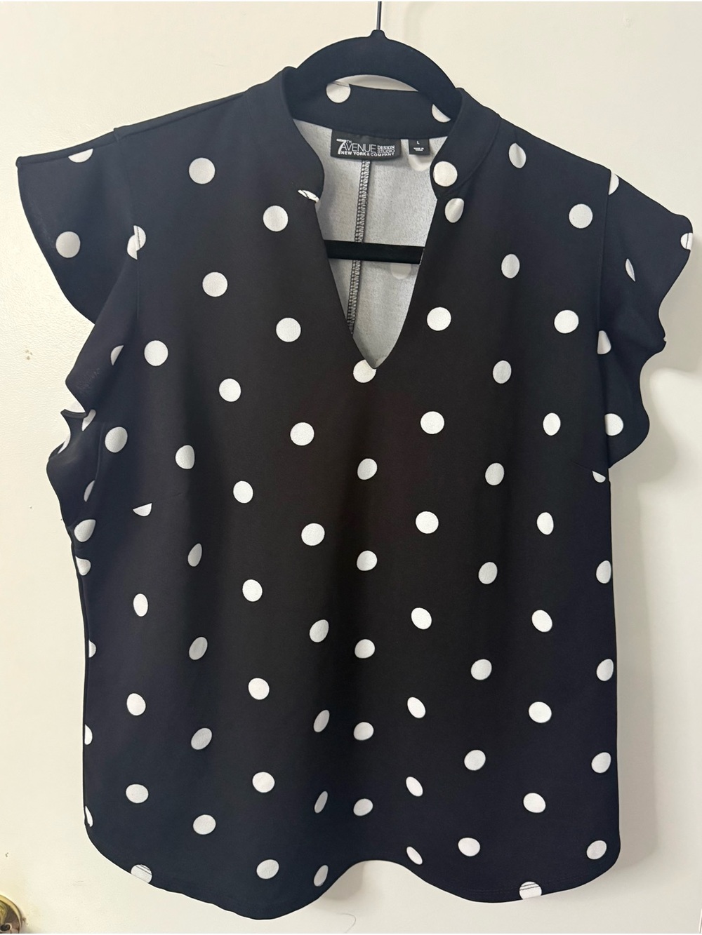 Avenue Black & White Polka Dot Flutter Sleeve Blouse